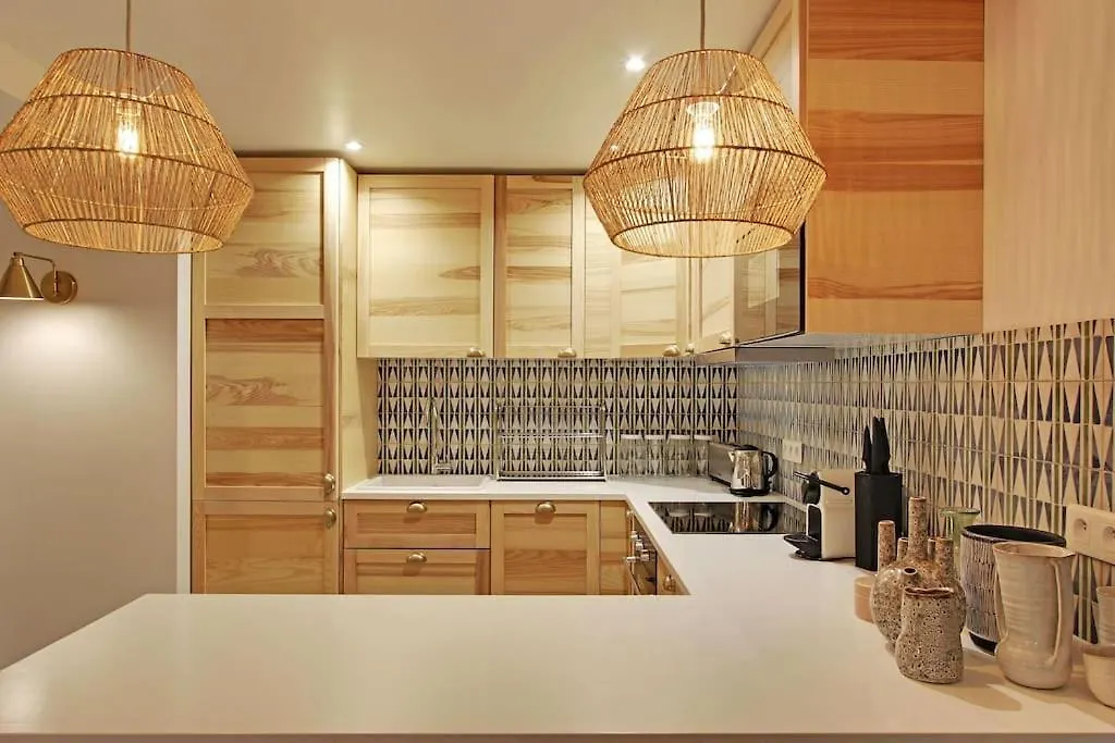 Amazing Flat In ! شقة باريس