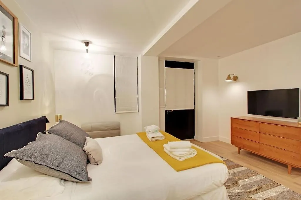Amazing Flat In ! Apartment