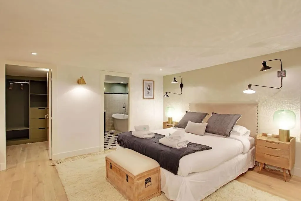Apartamento Amazing Flat In ! *